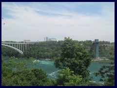 Niagara Falls - towards American side